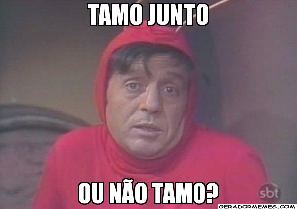 Junto e misturado, mas com os dominios separados!